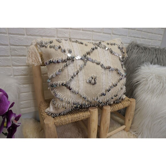 Moroccan Vintage Pillow: White Handira Wedding Blanket 03YS00632 - Picture 7 of 10